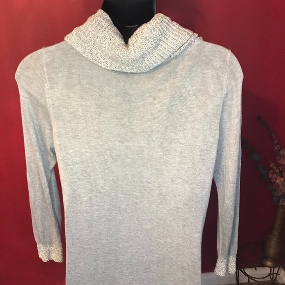 Belldini Silver Wrap Sweater Size 0X - Picture 7 of 7